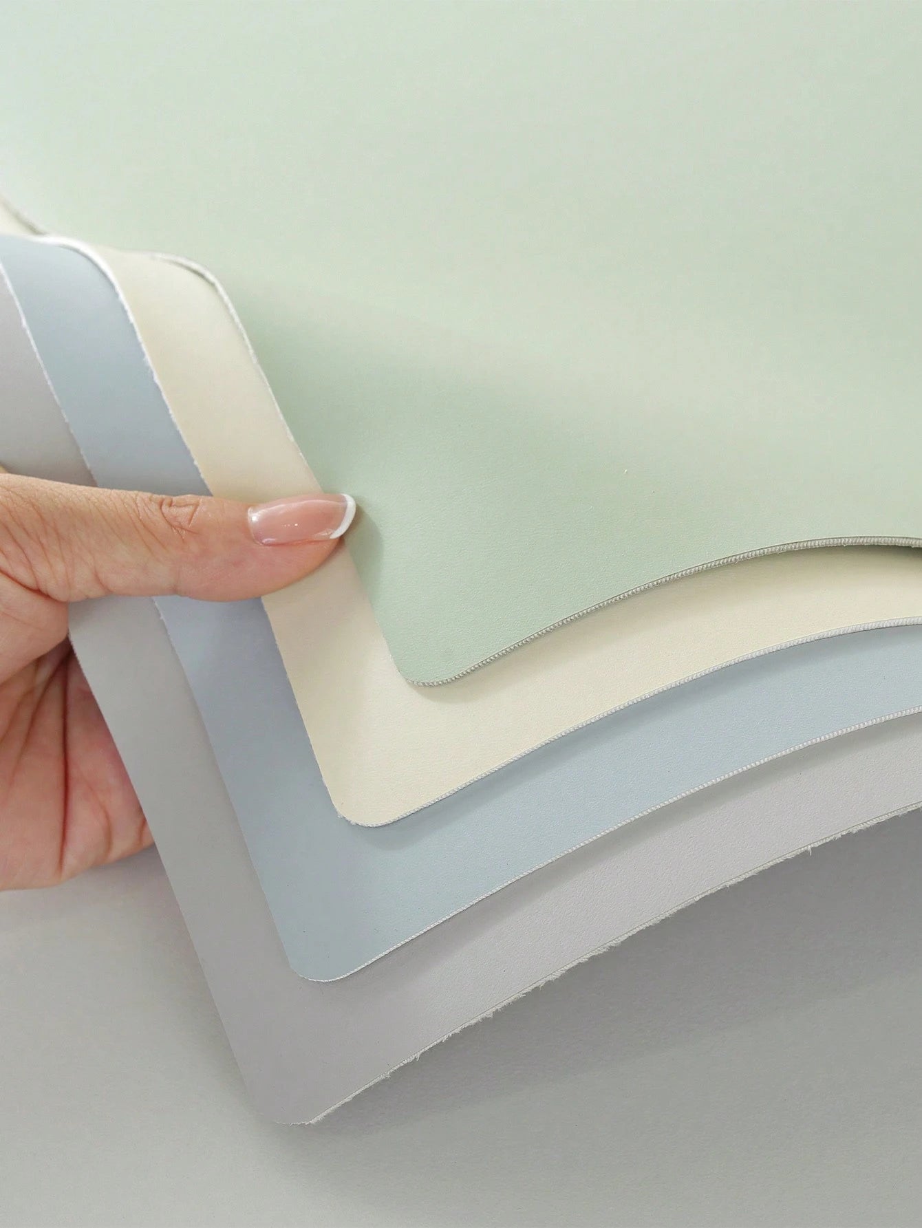 1Pc Solid Large Gaming Mouse Pad, Simple Multifunctional Desk Mat for Office, School, Home Use Back to School Gaming Mouse Pad